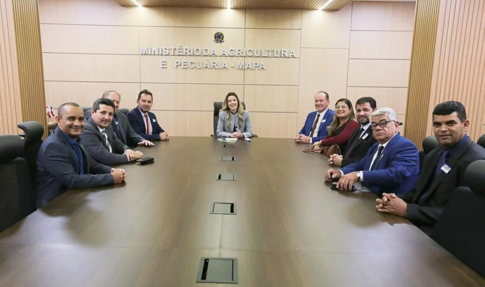 Vereadores de São José do Rio Claro pedem novo caminhão‑pipa, caçamba e 15 resfriadores de leite ao Ministério da Agricultura