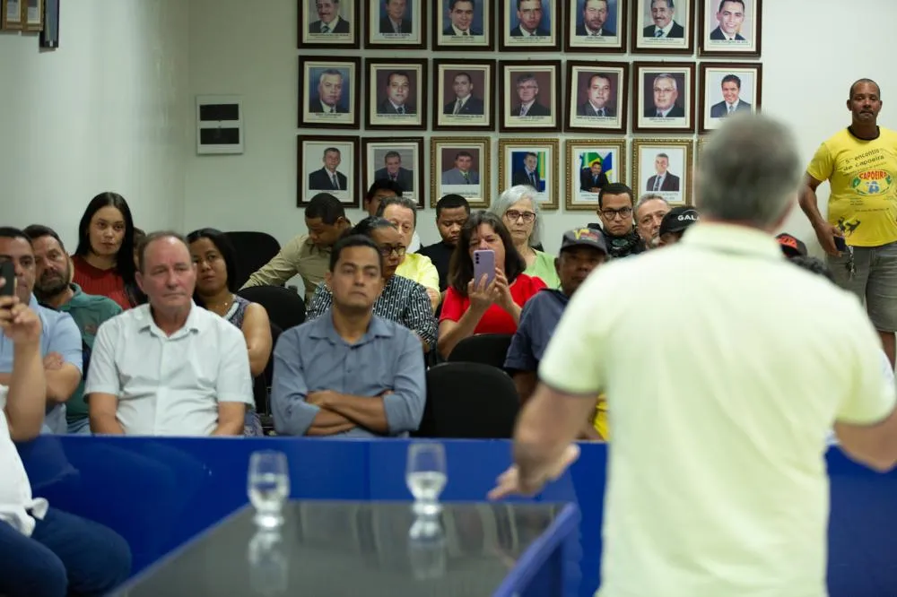 Dilmar Dal Bosco anuncia micro-ônibus para a APAE e cobra solução para o novo Batalhão da PM em São José do Rio Claro