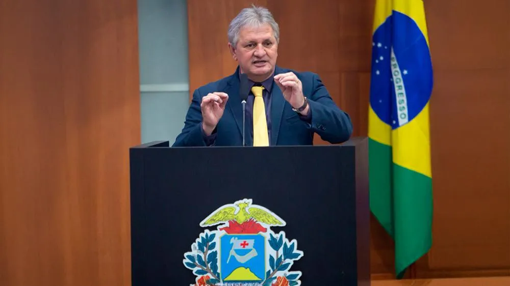 Projeto de Dilmar Dal Bosco garante prioridade na habitação para órfãos de feminicídio