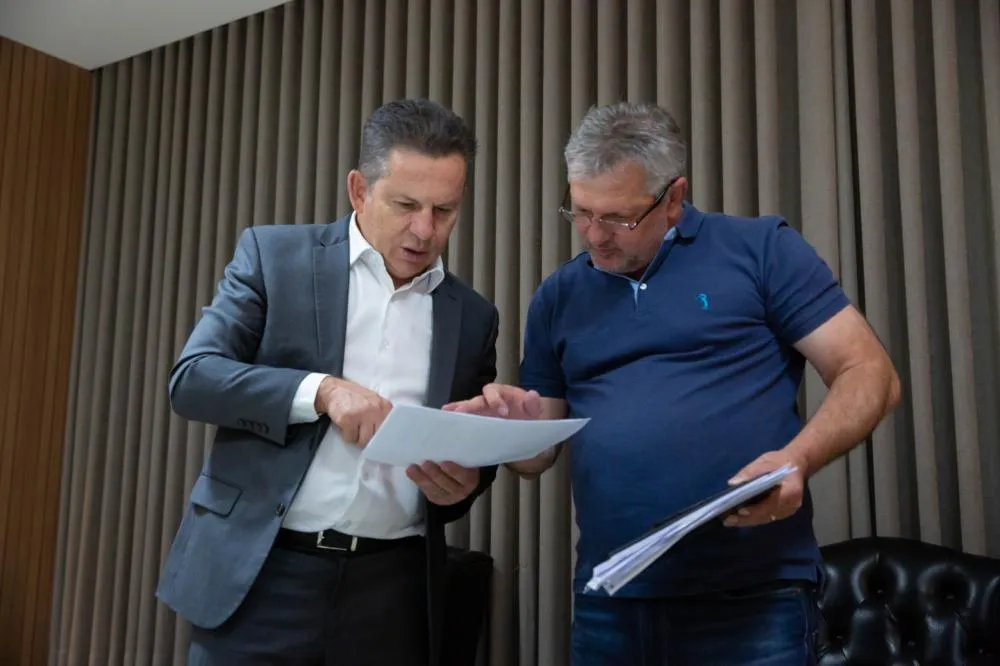 Dilmar articula com Mauro Mendes para tentar melhorar RGA antes da votação