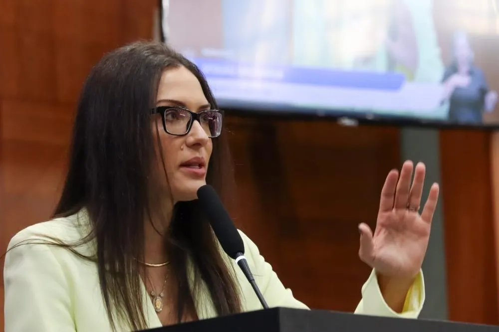 Janaina Riva Denuncia Suposto Bloqueio de Emendas pelo Governo de MT e Cobra Autonomia da Assembleia